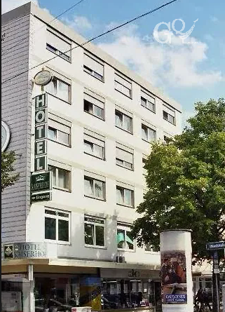 Exterior building of City Hotel Kaiserhof Saarbrücken